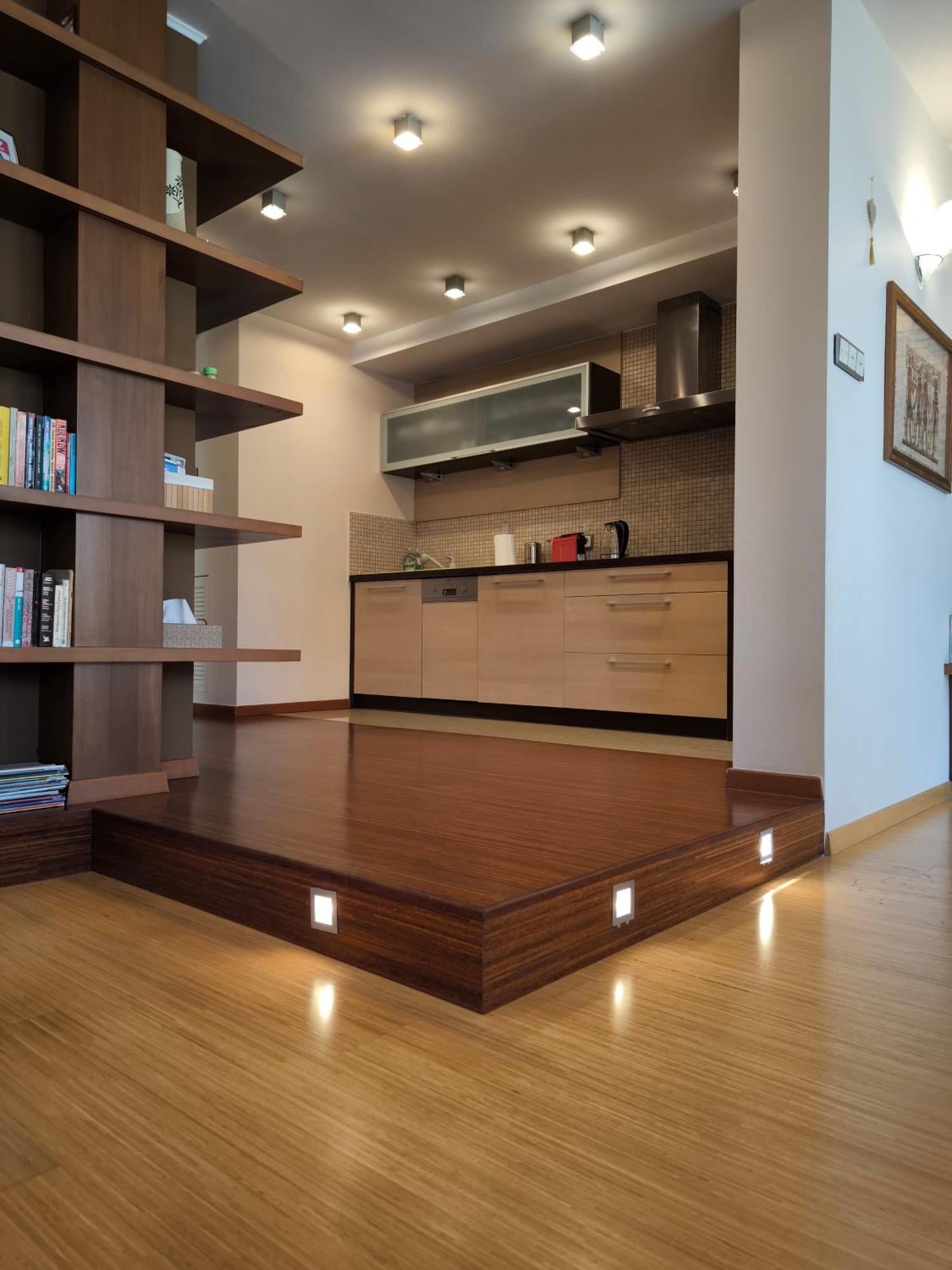 Uroczy Apartament Przy Deptaku Z Parkingiem. Polanica-Zdroj Luaran gambar